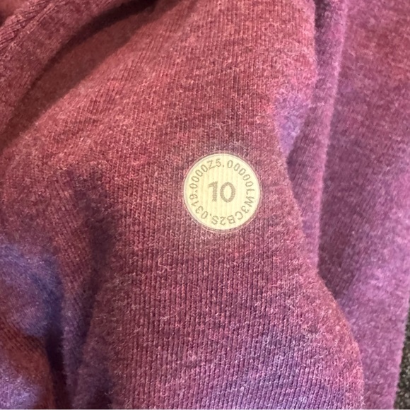 Lululemon Scuba Crew
Heathered Marvel in Size 10 - Picture 6 of 6